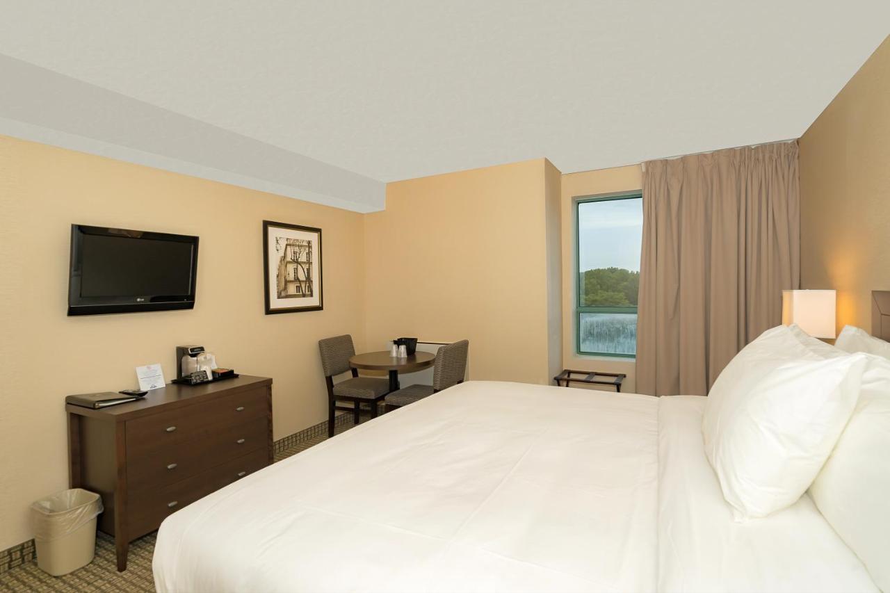 Days Inn By Wyndham Niagara Falls Lundys Lane Exterior foto
